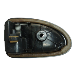 MAÇANETA INTERNA DIANTEIRA DIREITA CLIO 2000 A 2012,