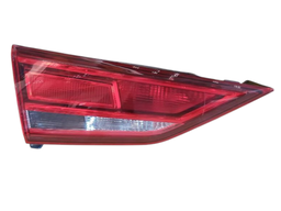 Lanterna Traseira Esquerda Audi A3 2017 a 2021 (mala)