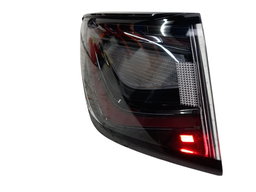 LANTERNA TRASEIRA ESQUERDA (CANTO) BYD DOLPHIN 2024 2025/..