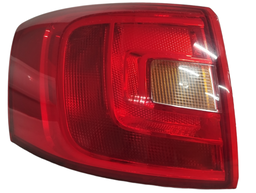 Lanterna Traseira Esquerda Jetta 2011 a 2014 (canto)