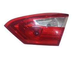 Lanterna Traseira Direita Focus Sedan 2014 a 2015 (Mala)