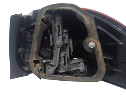 LANTERNA TRASEIRA ESQUERDA JETTA VARIANT 2007 A 2013