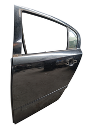 PORTA TRASEIRA ESQUERDA VECTRA SEDAN 2006 A 2011