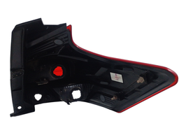 LANTERNA TRASEIRA ESQUERDA KICKS 2017 A 2021 C/DETALHE