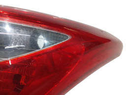 LANTERNA TRASEIRA DIREITA HB20 HATCH 2013 A 2019 (CANTO)