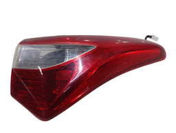 Lanterna Traseira Direita HB20 Hatch 2013 a 2019 DETALHE