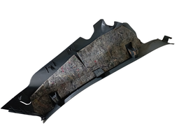 ACABAMENTO INTERNO COLUNA TRASEIRA ESQUERDA AUDI A3 99/06