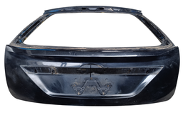 TAMPA TRASEIRA FOCUS HATCH 2009 A 2013 C/DETALHE