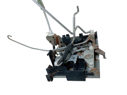 FECHADURA TRASEIRA ESQUERDA AUDI A3 1999 A 2006 8D0839015A