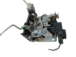 FECHADURA DIANTEIRA DIREITA AUDI A3 1999 A 2006 8L1837016B