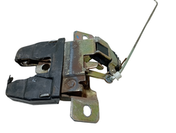 FECHADURA TAMPA TRASEIRA PASSAT ALEMÃO 1994/1996 3A5827503 