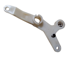 SUPORTE TRAVA PORTA TRASEIRA ESQUERDA MONZA 1985 1986 A1996