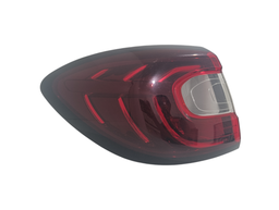 LANTERNA TRASEIRA ESQUERDA CAPTUR 2017 A 2024 (CANTO)