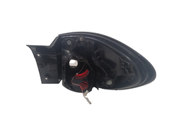 LANTERNA TRASEIRA ESQUERDA CAPTUR 2017 A 2024 (CANTO)