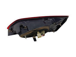 LANTERNA TRASEIRA ESQUERDA YARIS HATCH 2019/ (MALA)C/DETALHE