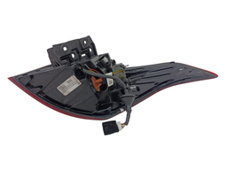 LANTERNA TRASEIRA ESQUERDA CRETA 2017 A 2024 S/ LED (CANTO)