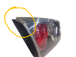 LANTERNA TRASEIRA ESQUERDA LANCER 2011A  2019 C/DETALHES 