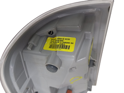 LANTERNA TRASEIRA DIREITA RAM 2500 16/18 1500 CLASSIC 22/23