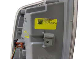 LANTERNA TRASEIRA DIREITA RAM 2500 16/18 1500 CLASSIC 22/23