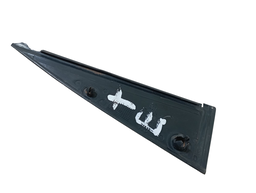 ACABAMENTO EXTERNO PORTA TRASEIRA ESQUERDA CORSA 1994 A 2002