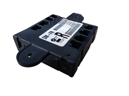 MODULO CONFORTO PORTA DIANTEIRA DIREITA RAM1500 68225102AD