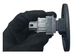 COMANDO BOTAO PISCA ALERTA TOYOTA ETIOS 2013 A 2020 15B060