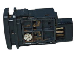 BOTAO COMANDO CONTROLE DE TRAÇAO HILUX SRV SW4 2005 A 2015