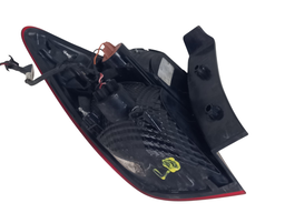 LANTERNA TRASEIRA DIREITA HB20 HATCH 2020 A 2022 (CANTO)