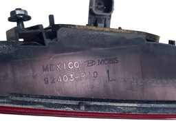 LANTERNA TRASEIRA ESQUERDA HB20 HATCH 2020 A 2022 (MALA)