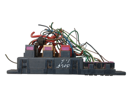 CENTRAL ELETRICA RELES GOLF BORA AUDI A3 99/07 8L0941822