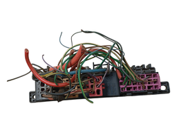 CENTRAL ELETRICA RELES GOLF BORA AUDI A3 99/07 8L0941822