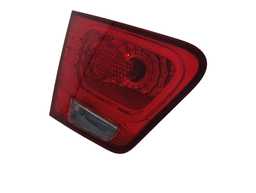 LANTERNA TRASEIRA ESQUERDA CERATO 2010 A 2013 (MALA)