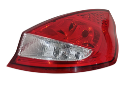 LANTERNA TRASEIRA DIREITA NEW FIESTA HATCH 2013 A 2019