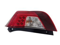 LANTERNA TRASEIRA DIREITA FIT 2015 A 2021 (CANTO) C/DETALHE