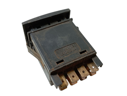 BOTÃO PISCA ALERTA GOL PARATI SAVEIRO G3 1999 2000 A 2005