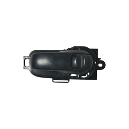 MAÇANETA INTERNA DIANTEIRA DIREITA NISSAN LIVINA 2008 A 2014