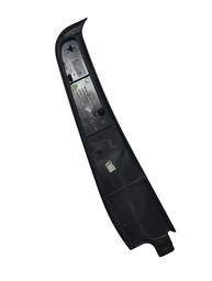 ACABAMENTO INTERNO PORTA TRASEIRA DIREITA LIVINA 2008 A 2014