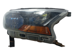 Farol Direito Ranger 2017 a 2023 Masc Negra Pisca Ambar