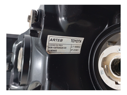 FAROL DIREITO COROLLA 2015 A 2017 S/ LED AVARIA