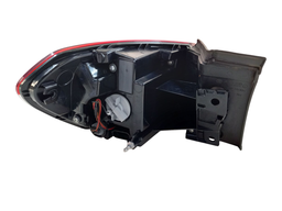 LANTERNA TRASEIRA DIREITA PULSE 2022 2023/.. (CANTO) C/RISCO