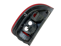 LANTERNA TRASEIRO DIREITO CORSA HATCH PICK UP 94/02 (CANTO)