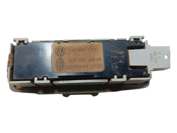 LUZ TETO CORTESIA GOLF 1998 A 2013 1J0951172D