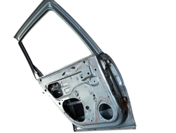 PORTA TRASEIRA ESQUERDA VECTRA 1997 1999 2000 2001 A 2005