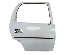 Porta Traseira Direita Corsa Classic 1996 1997 1998 a 2016