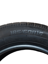PNEU ONYX 185/60 R15
