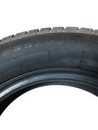 PNEU APLUS 235/60 R17