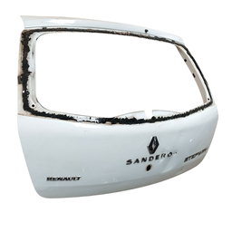 TAMPA TRASEIRA SANDERO 2008 2009 A 2014 (DETALHE)