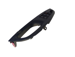 BOTÃO COMANDO VIDRO DIANTEIRO ESQUERDO YARIS 2019/...