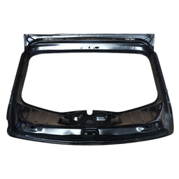 TAMPA TRASEIRA SANDERO 2008 2009 A 2014 (DETALHE)