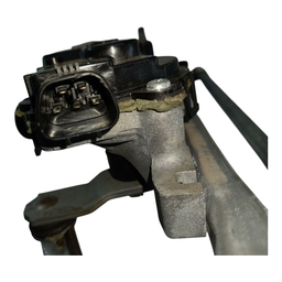 GALHADA LIMPADOR PARABRISA HILUX / SW4 2016 2017 2018/..